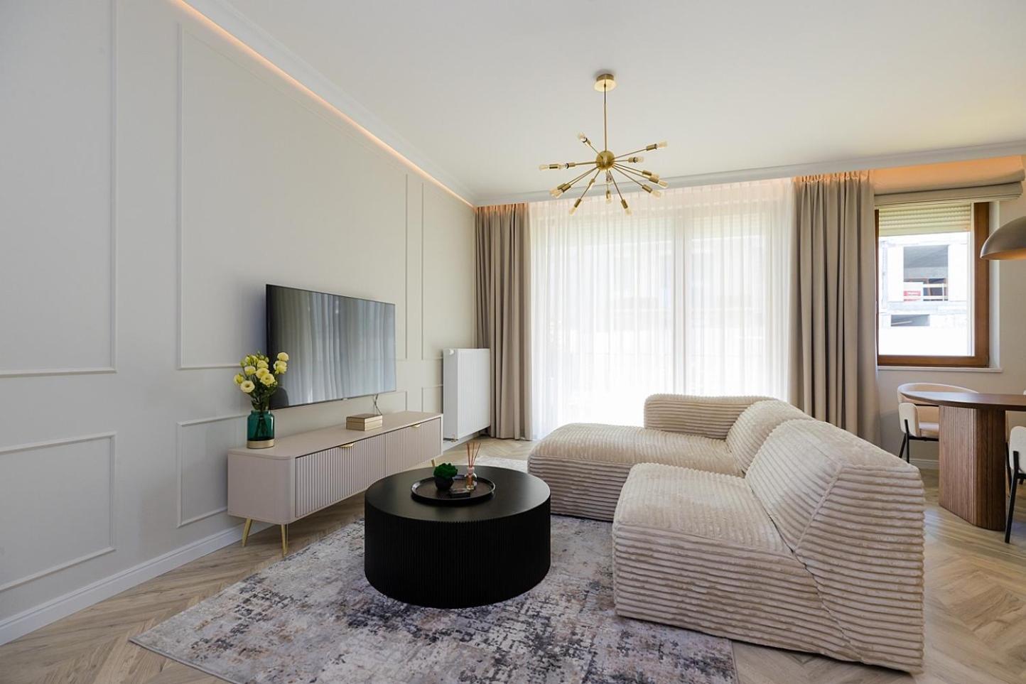 Holzera Prestige Warsaw